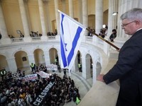 Israel Evakuasi Besar-Besaran Kedutaan di 5 Negara, Kenapa?