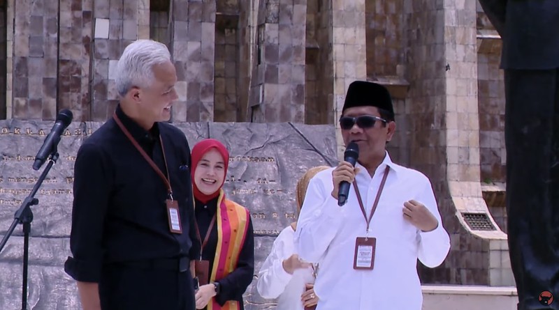 Pasangan calon Ganjar Pranowo dan Mahfud Md akan mendaftarkan diri ke KPU siang ini. Sebelum ke KPU, keduanya akan menyambangi Tugu Proklamasi. (Tangkapan Layar Youtube PDI Perjuangan)