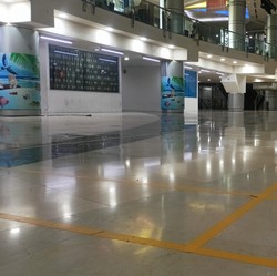 Lobi WTC Mangga Dua Jadi Lapangan Badminton, Begini Ceritanya