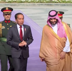 Jokowi: ASEAN & 'Geng Arab Teluk' Kekuatan Besar Dunia