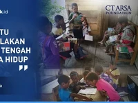 Perjuangan Anak Papua, Jalan Kaki 3 Hari Demi Menuntut Ilmu