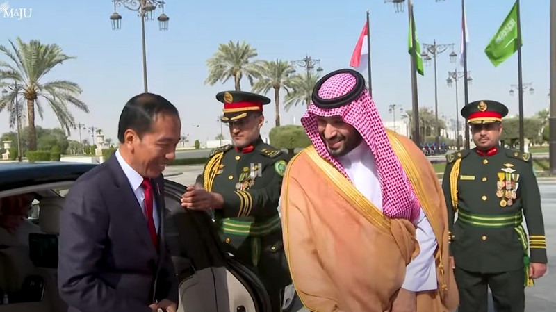 Pertemuan Presiden Jokowi dengan PM Kerajaan Arab Saudi Mohammed bin Salman, Riyadh, 19 Oktober 2023. (Tangkapan Layar Youtube)
