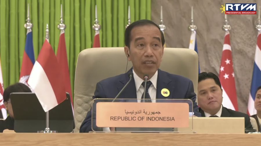 Presiden Joko Widodo saat menghadiri ASEAN-GCC Summit Proper Ritz Carlton Hotel di Riyadh, Arab Saudi pada Jumat, (10/20/2023). (Tangkapan Layar Youtube RTVMalacanang)