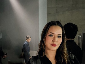 Raisa Jumpa Jungkook BTS: Ini Hologram Nggak Sih?