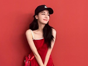 Dilraba Dilmurat Ngeluh Wajahnya Jelek di TV