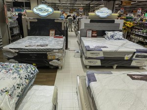 Kasur Empuk di Transmart Full Day Sale Diskon hingga Rp 19 Jutaan!