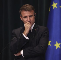 Kalah di Pemilu Uni Eropa, Macron Mau Bubarkan Parlemen Prancis