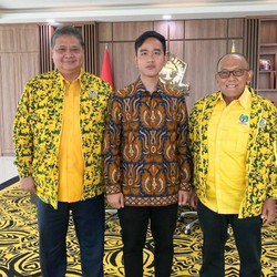 Airlangga Jawab Kabar Gibran PDIP Sudah Jadi Kader Golkar