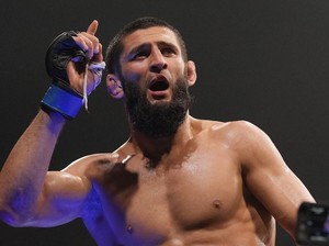 Hasil UFC: Khamzat Chimaev Sang Juara Baru!