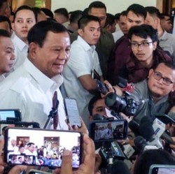 MK Tolak Gugatan Usia Capres 70 Tahun, Prabowo Bilang Begini
