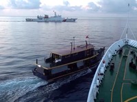 Filipina-China Memanas, Kapal Saling Bertabrakan di LCS