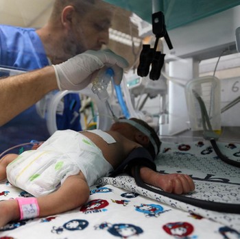 Miris! Potret 120 Bayi Lahir di Palestina Terancam Tewas