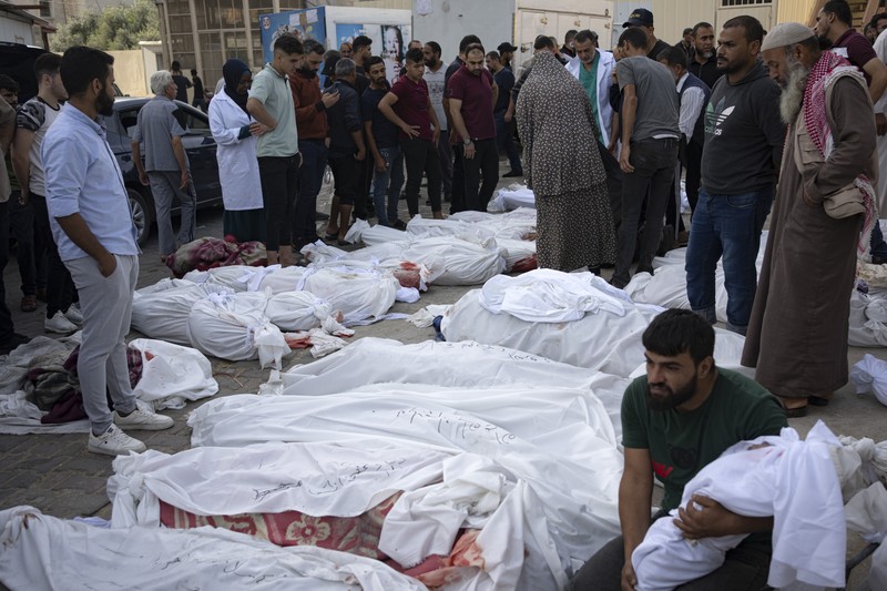 Ledakan akbiat serangan udara Israel di Jalur Gaza. (REUTERS)