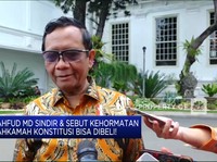 Video: Mahfud MD Sindir & Sebut Kehormatan MK Bisa Dibeli!