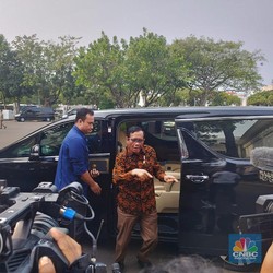Jokowi Panggil Mahfud MD ke Istana Kepresidenan, Ada Apa?
