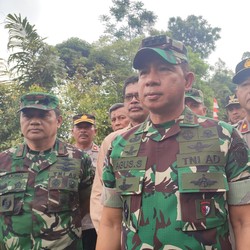Sosok Ini Berpeluang Besar Jadi KSAD: Letjen Agus Subiyanto