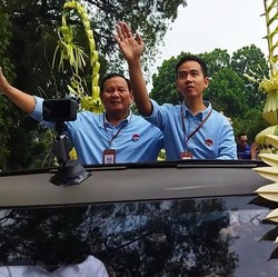 Gibran Usul KIS Lansia, Ekonom: Bedanya Sama Program Jokowi?