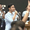 Gibran Sapa Prabowo: Tenang Saja Pak, Saya Sudah Ada di Sini