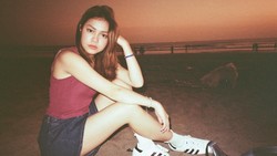 Jasmine Nadya dan Kegemarannya Motret Pakai Kamera Film