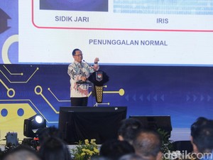 Mendagri Puji Walkot Makassar Terapkan Layanan Publik Berbasis Metaverse
