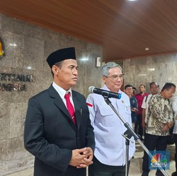 Mentan Amran Minta Rp5,8 T ke DPR untuk Beresin Padi & Jagung