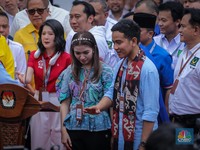 Gibran Sindir yang Nyinyir: Mereka Panik, Takut Kalah!
