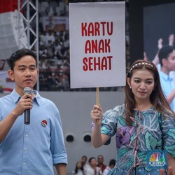 Koleksi Sepatu Selvi Ananda, Istri Gibran Cawapres Prabowo