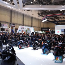 Penjualan Motor 2023 'Terbang' Nyaris 20%, Rekor Baru Belum Pecah!