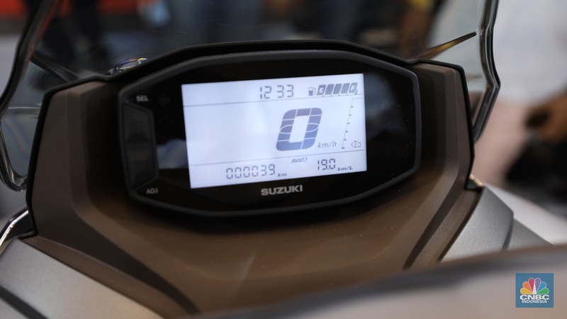 Suzuki Burgman Street 135 EX di pameran Indonesia Motorcycles Show atau IMOS+ 2023, ICE BSD, Tangerang, Rabu (25/10/2023). (CNBC Indonesia/Tri Susilo) Suzuki Burgman Street 135 EX di pameran Indonesia Motorcycles Show atau IMOS+ 2023, ICE BSD, Tangerang, Rabu (25/10/2023). (CNBC Indonesia/Tri Susilo)