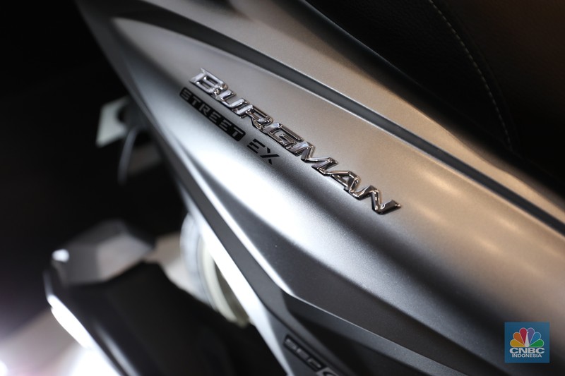 Suzuki Burgman Street 135 EX di pameran Indonesia Motorcycles Show atau IMOS+ 2023, ICE BSD, Tangerang, Rabu (25/10/2023). (CNBC Indonesia/Tri Susilo) Suzuki Burgman Street 135 EX di pameran Indonesia Motorcycles Show atau IMOS+ 2023, ICE BSD, Tangerang, Rabu (25/10/2023). (CNBC Indonesia/Tri Susilo)