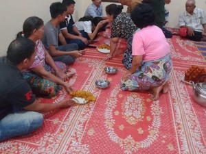 Tradisi Mangapuli Masyarakat Batak Toba untuk Menghibur yang Berduka