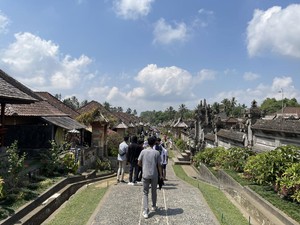 Jalan-jalan ke Penglipuran Village Festival Dapat Paket Komplit