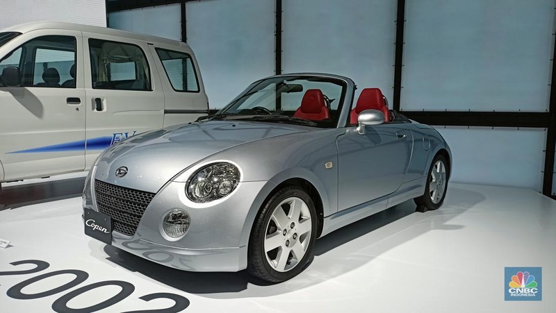 Kendaraan legendaris Daihatsu di Japan Mobility Show. (CNBC Indonesia/Ferry Sandi)