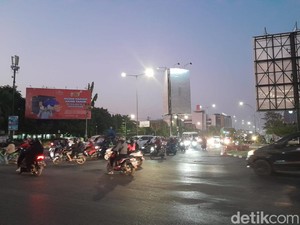 Demo Mahasiswa Bubar, Lalin di Jalan Alauddin Makassar Kembali Normal