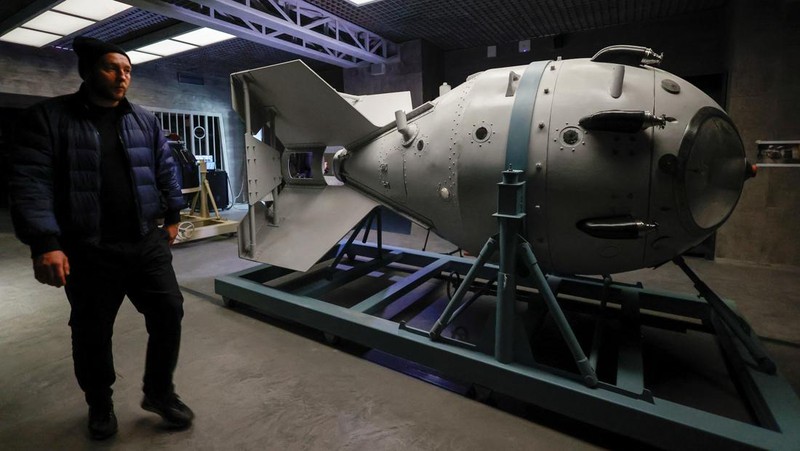 A model of the first Soviet atomic bomb, RDS-1, is on display at the nuclear energy museum Atom, located in a pavilion of the Exhibition of Achievements of National Economy (VDNKh) in Moscow, Russia, October 26, 2023. The exhibition centre will be officially opened to showcase the historic and modern achievements of the country's nuclear industry and display expositions dedicated to the Soviet atomic project, the nuclear arms race between the USSR and the United States and other subjects. REUTERS/Yulia Morozova