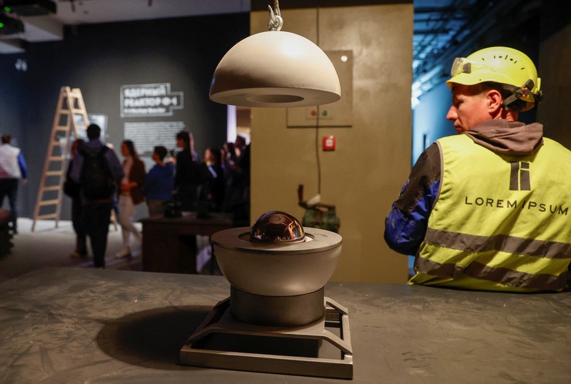 NUCLEAR-RUSSIA/ A model of the first Soviet atomic bomb, RDS-1, is on display at the nuclear energy museum Atom, located in a pavilion of the Exhibition of Achievements of National Economy (VDNKh) in Moscow, Russia, October 26, 2023. The exhibition centre will be officially opened to showcase the historic and modern achievements of the country's nuclear industry and display expositions dedicated to the Soviet atomic project, the nuclear arms race between the USSR and the United States and other subjects. REUTERS/Yulia Morozova
