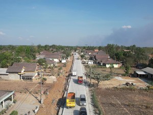 Progres Pembangunan Jalan Lampung Tengah yang Dibiayai APBN Sudah 85%