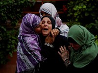 Pembalut Langka, Perempuan Gaza Minum Pil Penunda Menstruasi