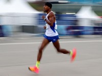 Studi: Pelari Marathon Berisiko Lebih Tinggi Terkena Kanker Usus Besar