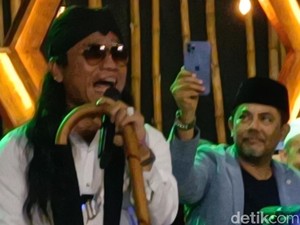 Gus Miftah Bawa Pesan Khusus Prabowo di Milad Majelis Syubbanul Muslimin