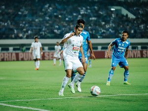 Persib Tutup Reguler Series dengan Kekalahan