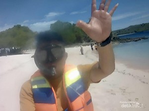 Sekali Seumur Hidup Kamu Harus Bertualang ke Pantai Pink