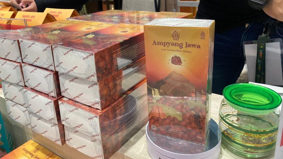 UMKM binaan BI, Wisata Edukasi Ampyang Jawa, di ISEF 2023. (CNBC Indonesia)