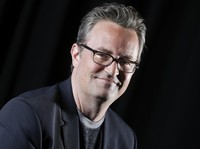 Aktor Friends Matthew Perry Mati Karena Ketamin, Apa Itu?