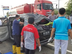 Nahas Kecelakaan Maut Xenia Rombongan Pesilat Sragen Tabrak Truk di Ngawi
