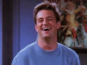 Matthew Perry Si Pendulang Tawa Penuh Nestapa