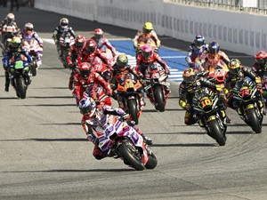 Kualifikasi MotoGP Malaysia: Bagnaia Pecahkan Rekor di Sepang!