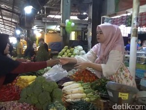 Harga Cabai Rawit di Pasar Rebo Purwakarta Tembus Rp 100 Ribu/Kg