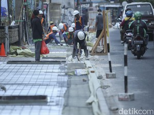 Trotoar Jl Margonda Dibongkar Lagi, PKS Minta Desainnya Diperhatikan