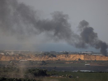 Israel Lancarkan Serangan Darat dari 2 Arah, Gaza Terkepung